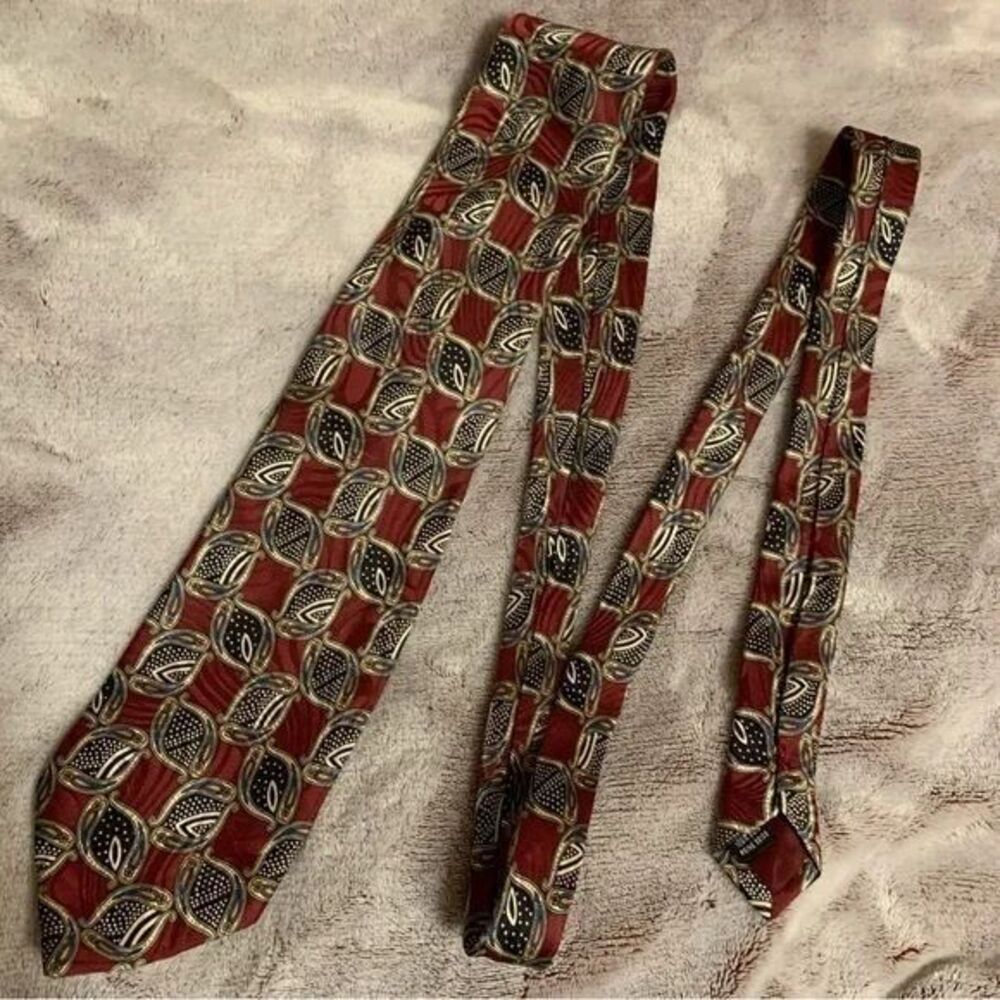 Vito by VR Silk Necktie Handmade in Italy‎ Paisley Pattern Burgundy Red Vintage